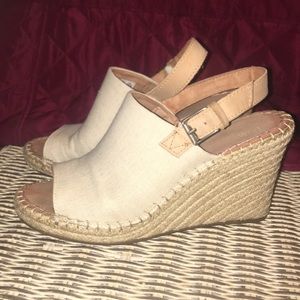Toms wedges/espadrilles
